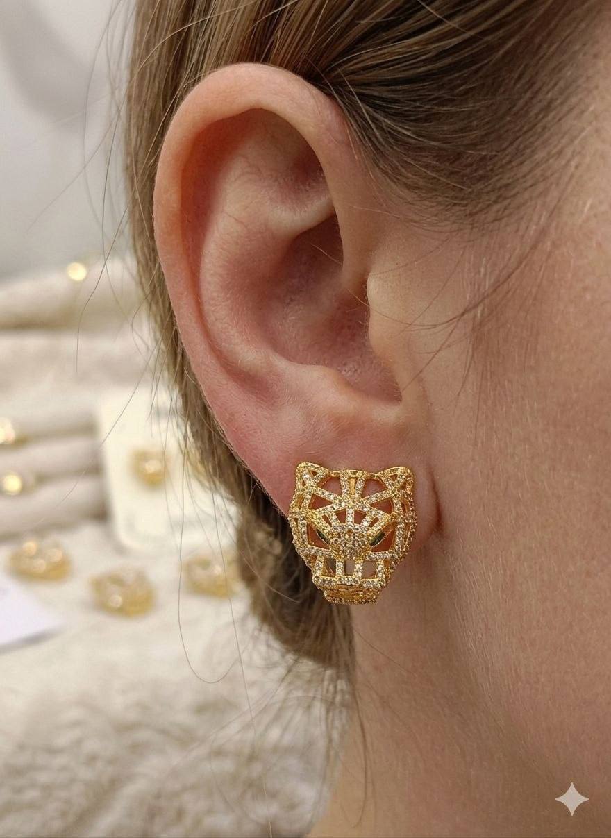 Earing gold plated and zirona